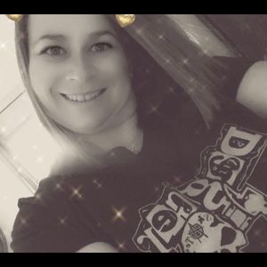 Meet your Posher, Nichole